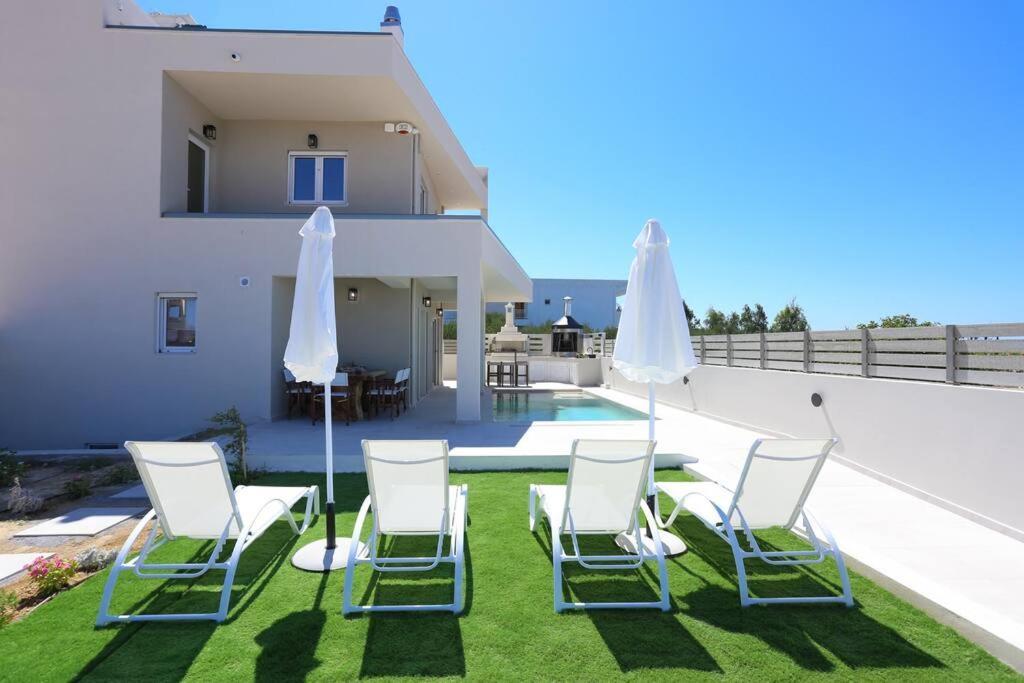 Villa Constantino With Heated Pool Kato Gouves Exterior foto